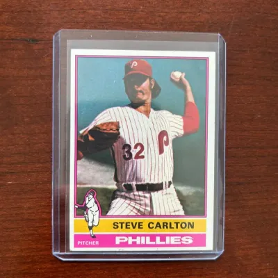 1976 Topps Baseball Card. Steve Carlton - Philadelphia Phillies. Card #355