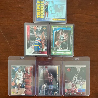 Vintage Basketbal Cards. David Robinson, Latrell Sprewell, and More

