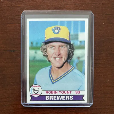 1979 Topps Baseball Card. Robing Yount - Milwaukee Brewers. Card #95