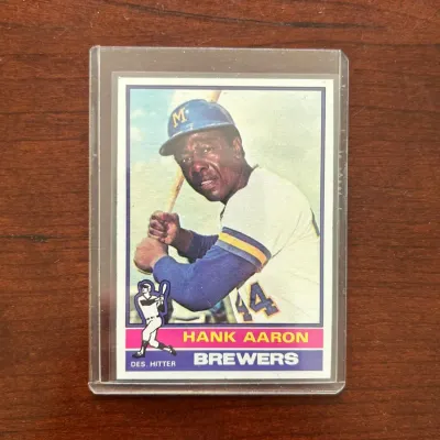 1976 Topps Baseball Card. Hank Aaron - Milwaukee Brewers. Card #550
