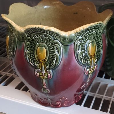 Sale Photo Thumbnail #656: Antique Weller Majolica Jardiniere Planter