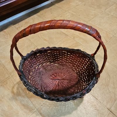 Sale Photo Thumbnail #623: Longaberger Woven Splint Basket