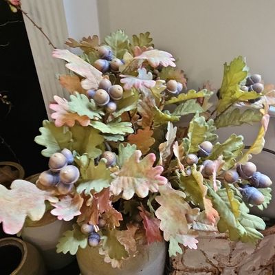 Sale Photo Thumbnail #822: Artificial Oak Leaf and Acorn Arrangement in Ceramic Vessel