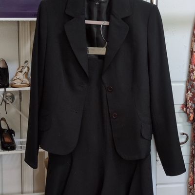 Sale Photo Thumbnail #422: Anne Klein Women's Two-Piece Suit