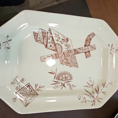 Sale Photo Thumbnail #245: H. Alcock & Co. 'Stratford' Serving Platter