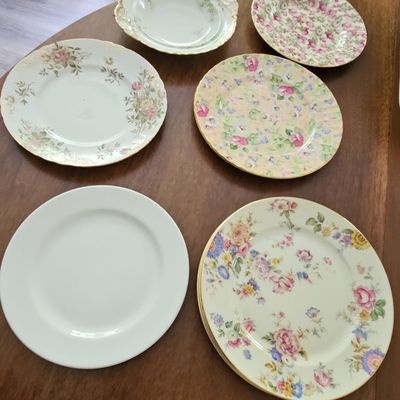 Sale Photo Thumbnail #217: Assorted Vintage Floral Porcelain Plates - Castleton Sunnybrooke and others