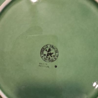 Sale Photo Thumbnail #258: Bordallo Pinheiro Green Rabbit Majolica Plate