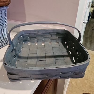 Sale Photo Thumbnail #630: Longaberger Pewter Stain 5" Measuring Basket