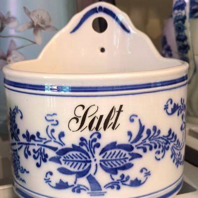 Sale Photo Thumbnail #704: Blue Onion Pattern Wall-Mount Salt Box with Wooden Lid