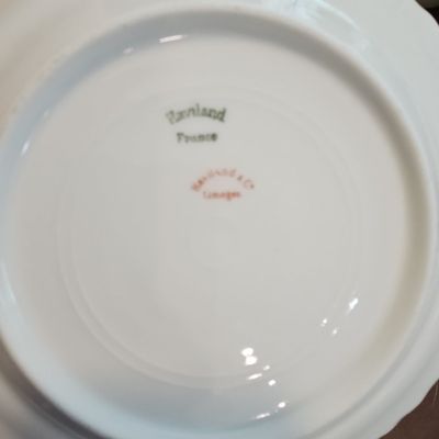 Sale Photo Thumbnail #291: Haviland & Co. Limoges Porcelain Plate - Schleiger 61G
