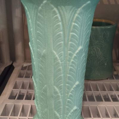 Sale Photo Thumbnail #719: Robinson Ransbottom Pottery Art Deco Palm Leaves Vase