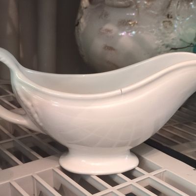 Sale Photo Thumbnail #809: Hall China White Ironstone Gravy Boat