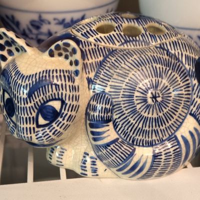 Sale Photo Thumbnail #783: Blue and White Ceramic Cat Flower Frog