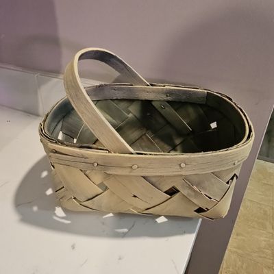 Sale Photo Thumbnail #631: Vintage Longaberger Woven Splint Basket