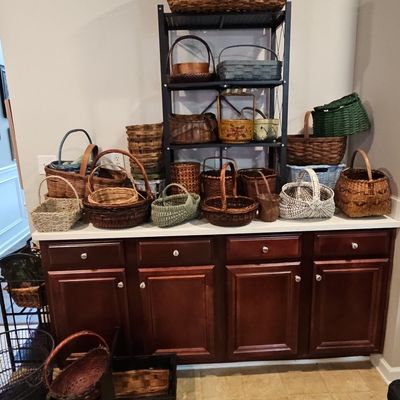 Sale Photo Thumbnail #559: Collection of Assorted Decorative Woven Baskets, including Shenandoah Valley and Nantucket Style