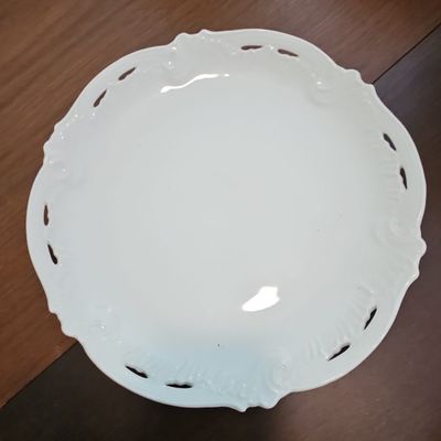 Sale Photo Thumbnail #250: Haviland Ranson All White Reticulated Plate