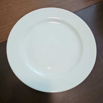 Sale Photo Thumbnail #303: Haviland France White Porcelain Dinner Plate