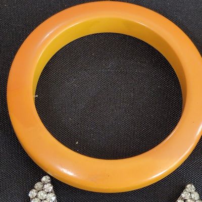 Sale Photo Thumbnail #348: Vintage Butterscotch Bakelite Bangle Bracelet - Chunky