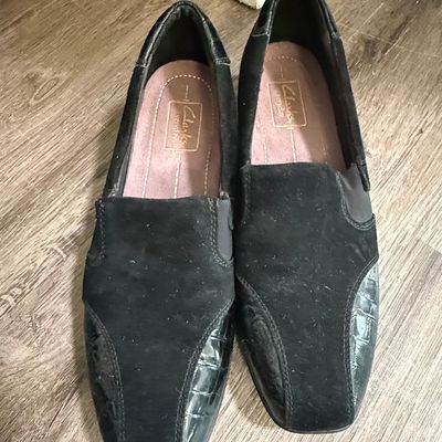 Sale Photo Thumbnail #461: Clarks Noreen Will Women's Black Suede & Patent Croc Loafers