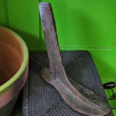 Sale Photo Thumbnail #148: Vintage Cast Iron Cobbler's Shoe Last