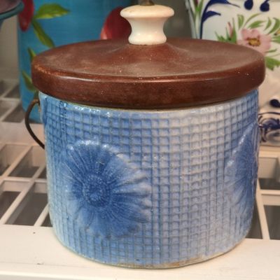 Sale Photo Thumbnail #754: Blue and White Stoneware Daisy and Waffle Butter Crock
