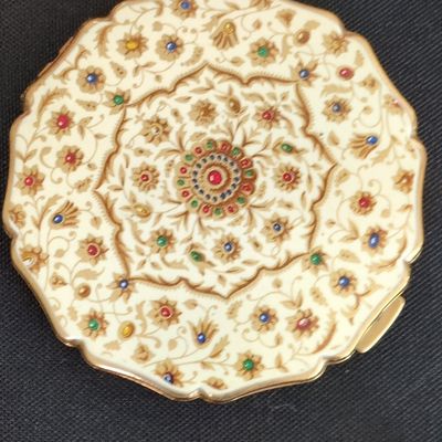 Sale Photo Thumbnail #317: Stratton "Indian Jewel" Design Powder Compact