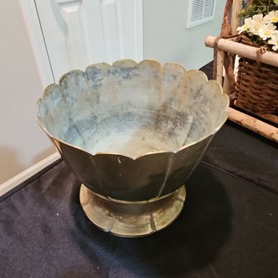 Sale Photo Thumbnail #206: Vintage Scalloped Brass Pedestal Bowl
