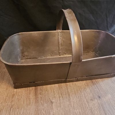 Sale Photo Thumbnail #581: Vintage Galvanized Metal Harvest Basket