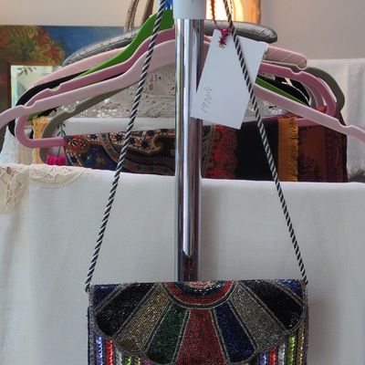 Sale Photo Thumbnail #425: Vintage Multi-Colored Beaded and Sequined Art Deco Fan Evening Clutch