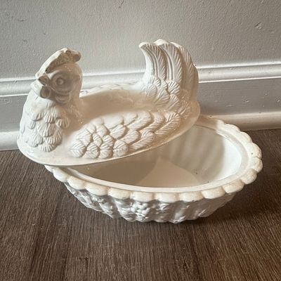 Sale Photo Thumbnail #102: Vintage White Ceramic Hen on Nest Soup Tureen