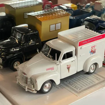 Sale Photo Thumbnail #660