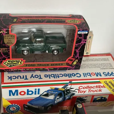 Sale Photo Thumbnail #579