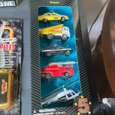Sale Photo Thumbnail #726