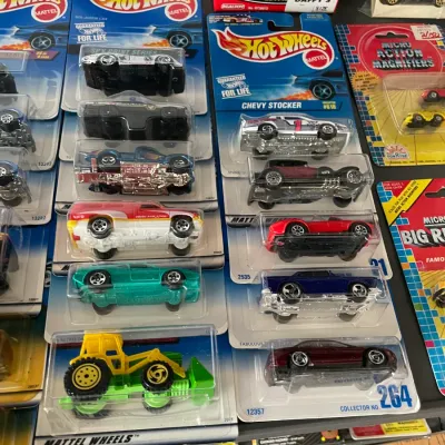 Sale Photo Thumbnail #764