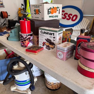 Estate sale photo