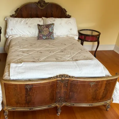 Sale Photo Thumbnail #3: Directoire bed
