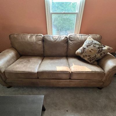 Sale Photo Thumbnail #342