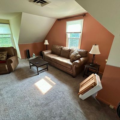 Sale Photo Thumbnail #335
