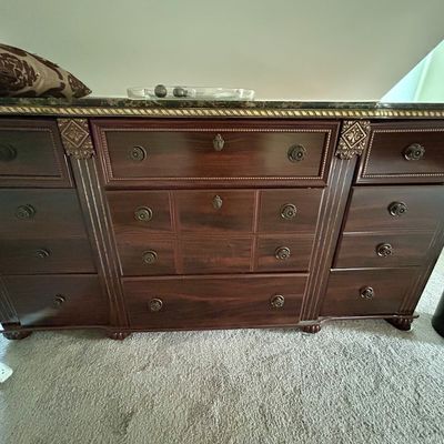 Sale Photo Thumbnail #336