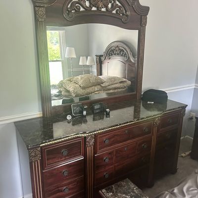 Sale Photo Thumbnail #46