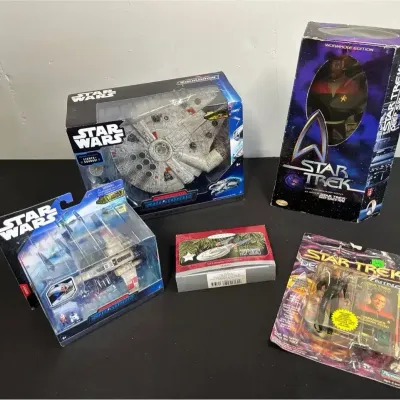Star Wars & Star Trek Collectibles – Micro Galaxy Squadron, Deep Space Nine & Hallmark Star Trek 