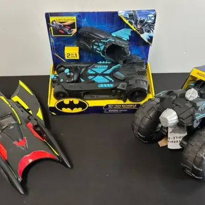 Batman Bat-Tech Batmobile 2-in-1, All-Terrain Batmobile & Sky Batmobile / Batplane