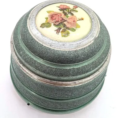 Sale Photo Thumbnail #161: Vintage Music Box/Powder or Trinket Box Plays "Younger than Springtime"