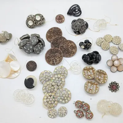 Sale Photo Thumbnail #160: Antique and Vintage Button Lot | Glass | Rhinestone | Mother Of Pearl | Brass