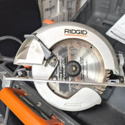 Sale Photo Thumbnail #298: Ridgid 7 1/4" Circular Saw