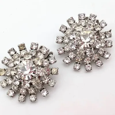 Sale Photo Thumbnail #7: Vintage Rhinestone Starburst Clip On Earrings