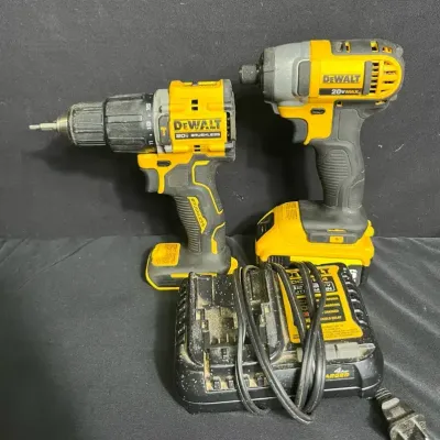 DeWALT drill, Impact Drill, Battery, And Charger
