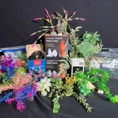 Mystery Lot Of Aquarium Goods