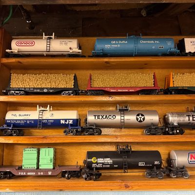 Sale Photo Thumbnail #33