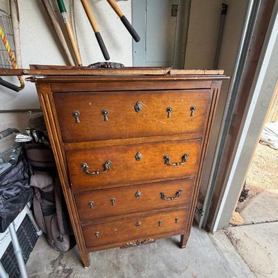 Sale Photo Thumbnail #256